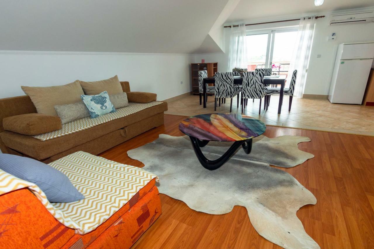 לופאר Apartmani Ivan מראה חיצוני תמונה