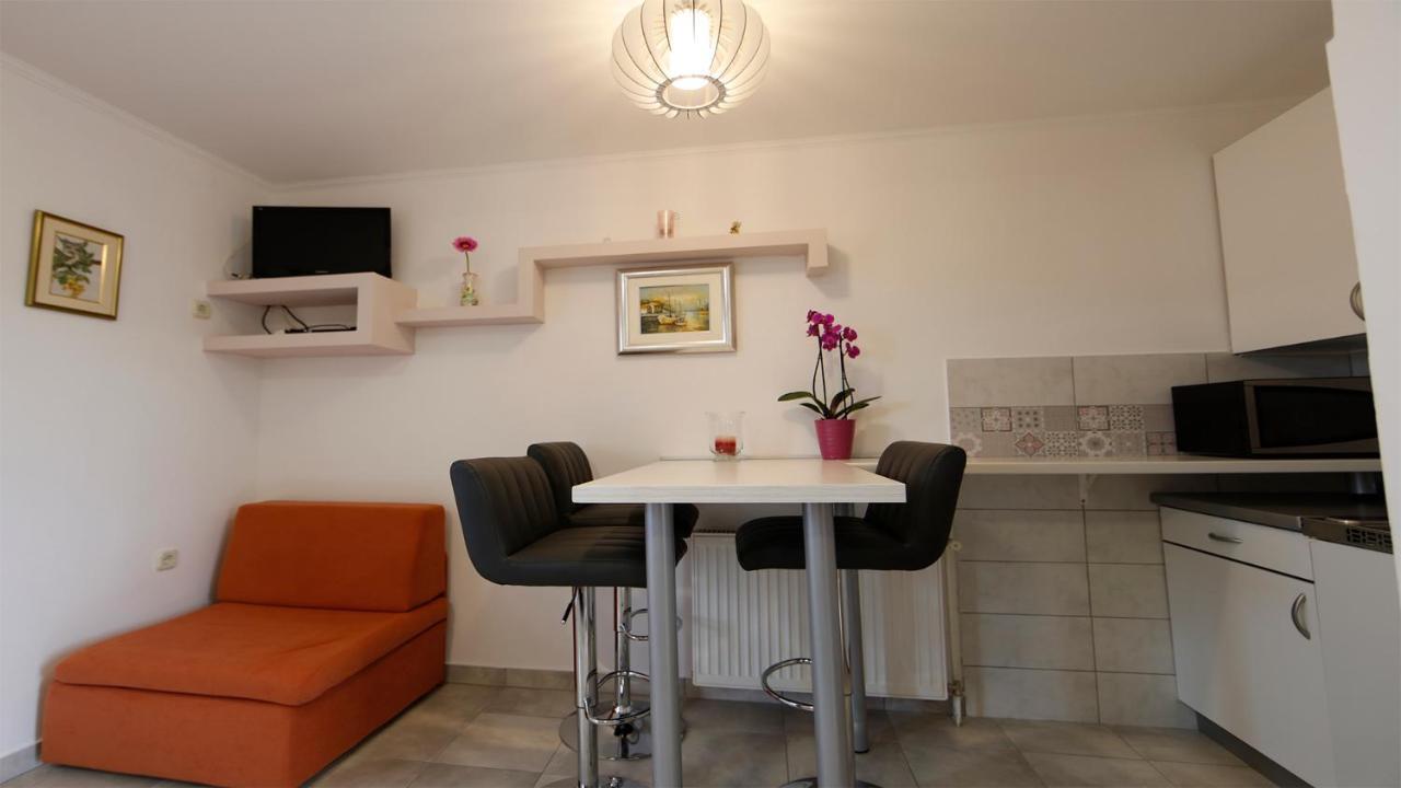 לופאר Apartmani Ivan מראה חיצוני תמונה